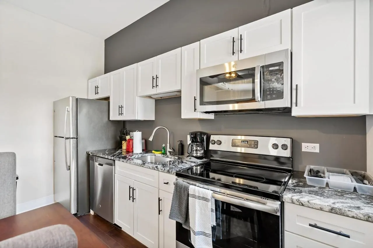 Modern Upscale 2Br Apartment In Carson By Stay Gia Pittsburgh United States