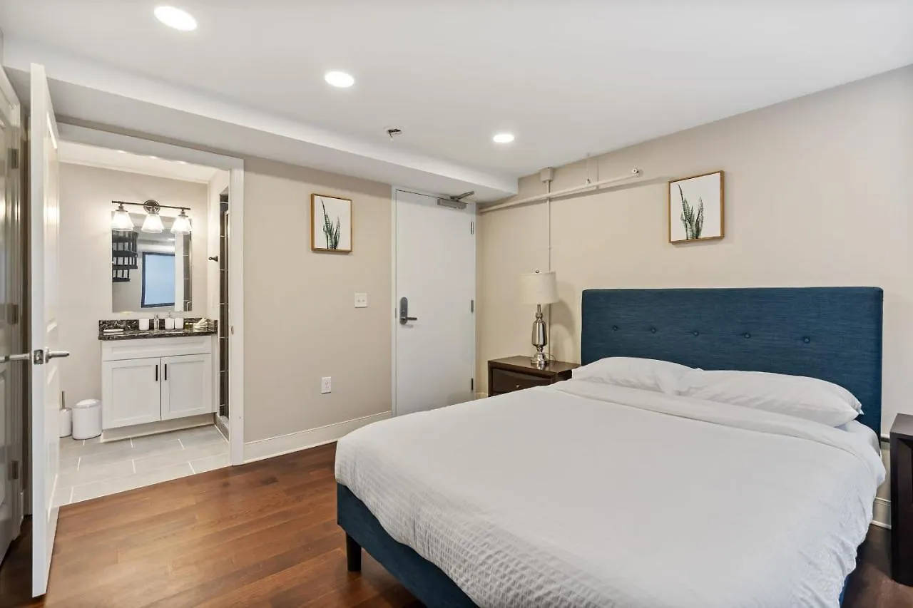 Modern Upscale 2Br Apartment In Carson By Stay Gia Pittsburgh